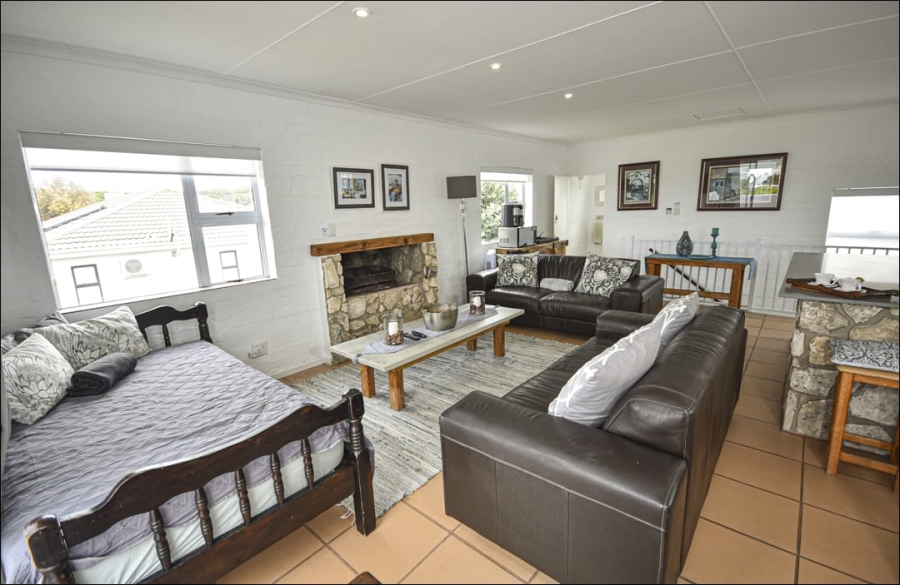 7 Bedroom Property for Sale in Stilbaai Wes Western Cape